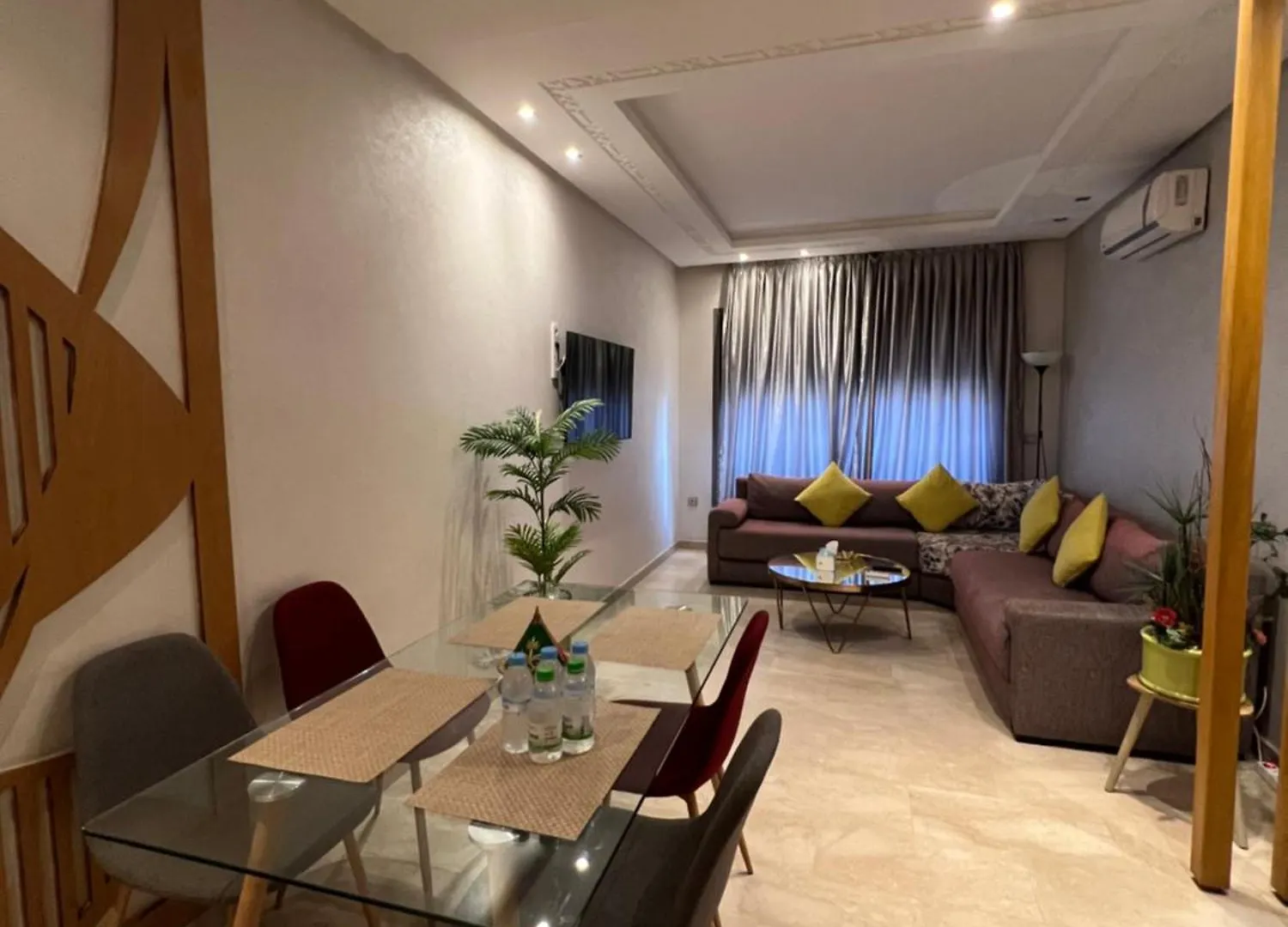 Bel Appart+2 Room+Wifi+Gare Casa Voyageur+Tram Casablanca