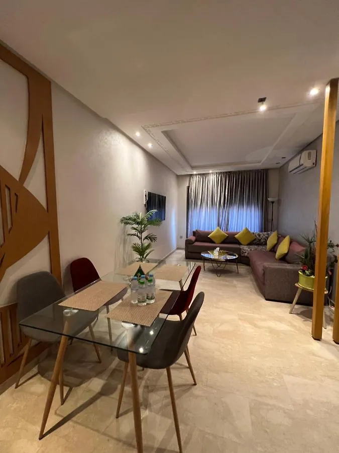 Bel Appart+2 Room+Wifi+Gare Casa Voyageur+Tram contacts